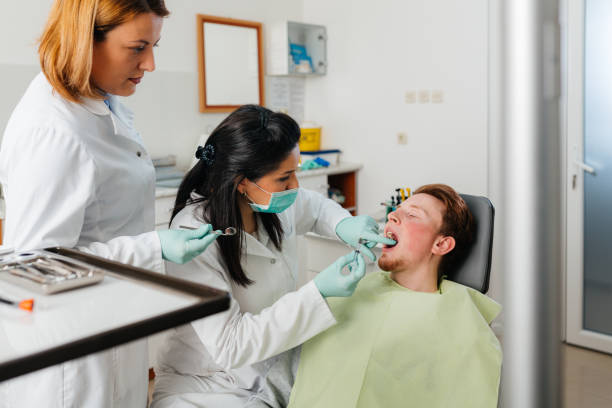 Best Emergency Dental Extractions in Burlington, VT